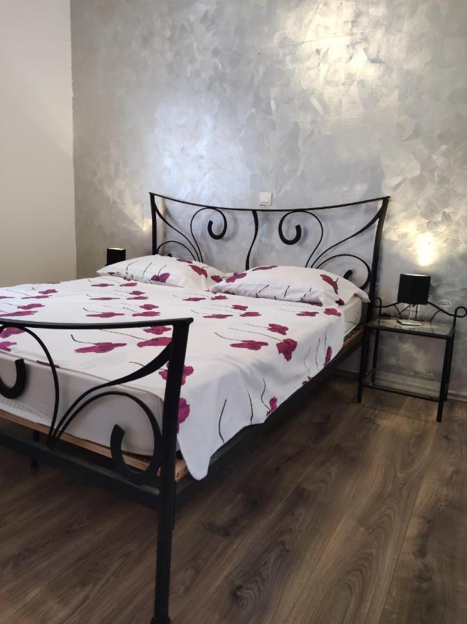 Cozy Apartment In Split In Nice Quiet Neighborhood Exteriör bild