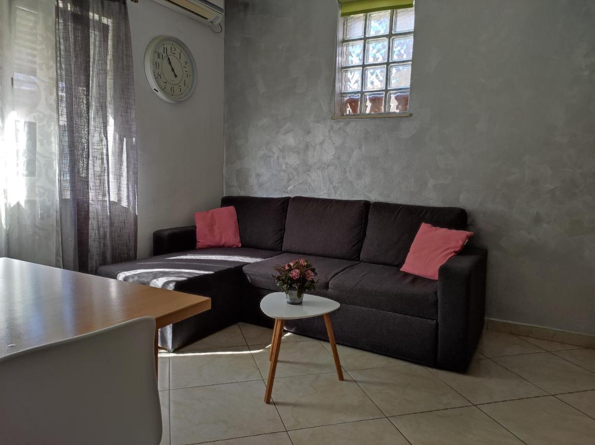 Cozy Apartment In Split In Nice Quiet Neighborhood Exteriör bild